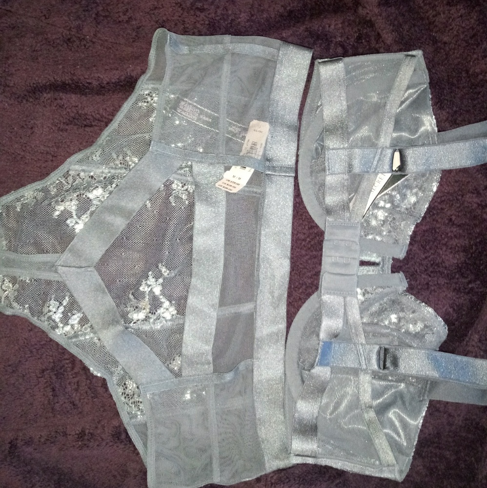 Victoria secret bra and panty set